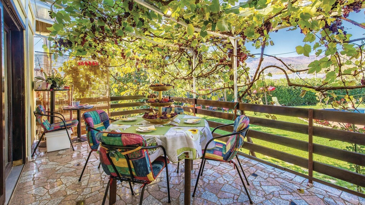 Photo of Patio Balcony in Trinajstici