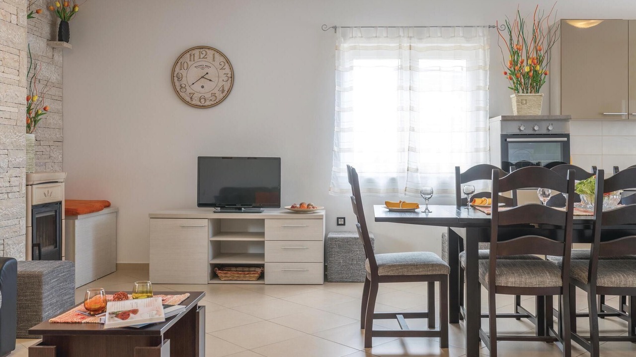 Photo of Bedroom in Loborika