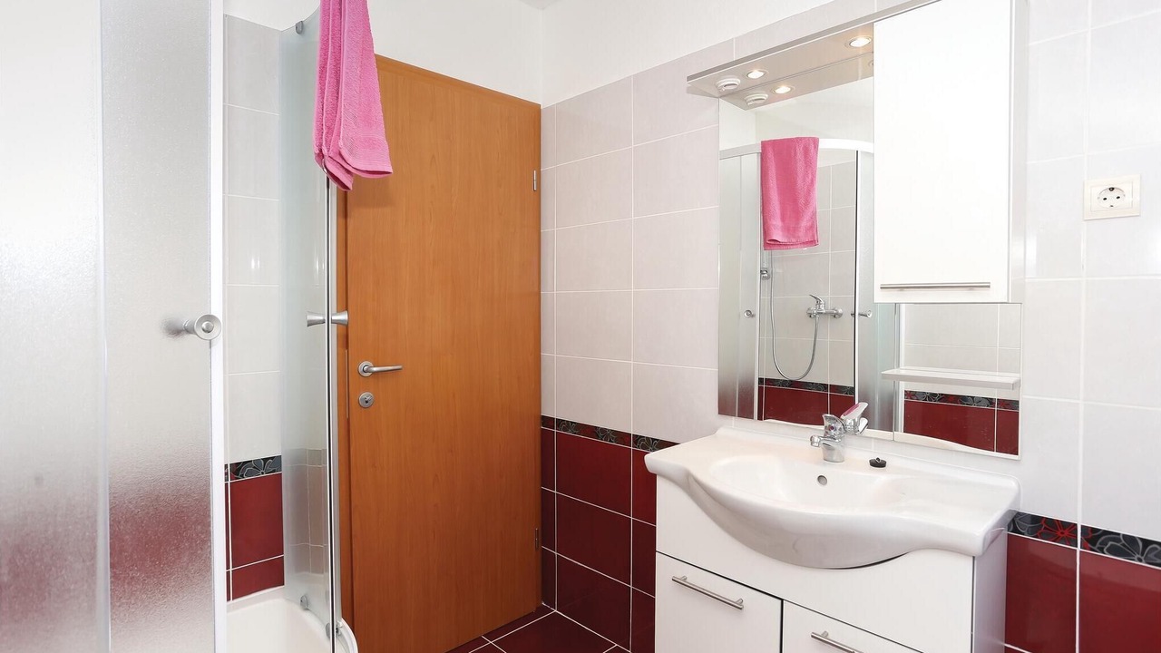 Photo of Bathroom in Omis