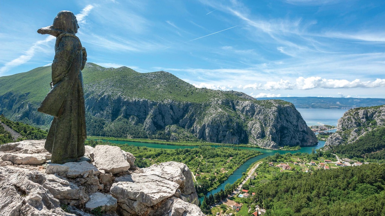 Photo of Others in Omis