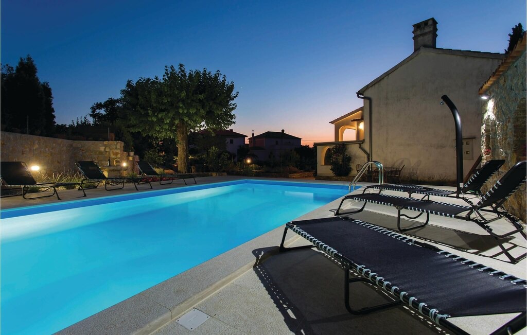 Photo of Outdoor in Rasopasno