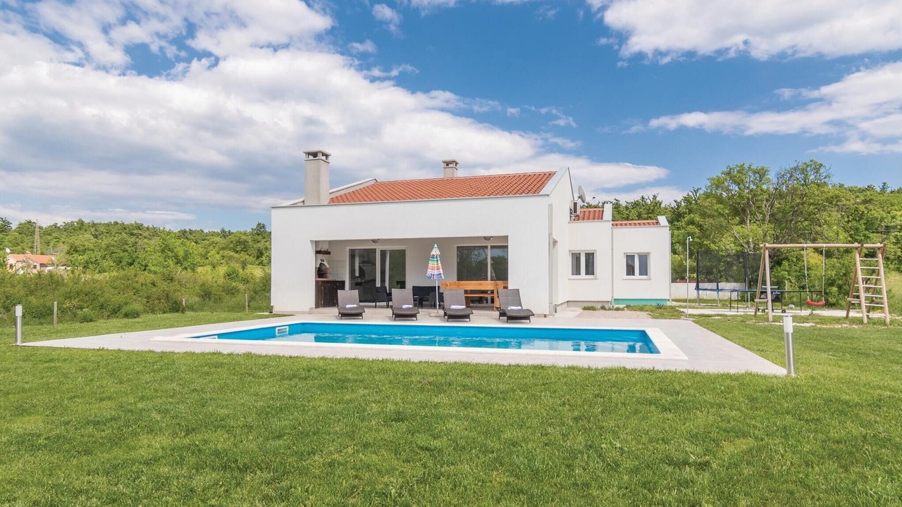 Photo of Outdoor in Kapelica