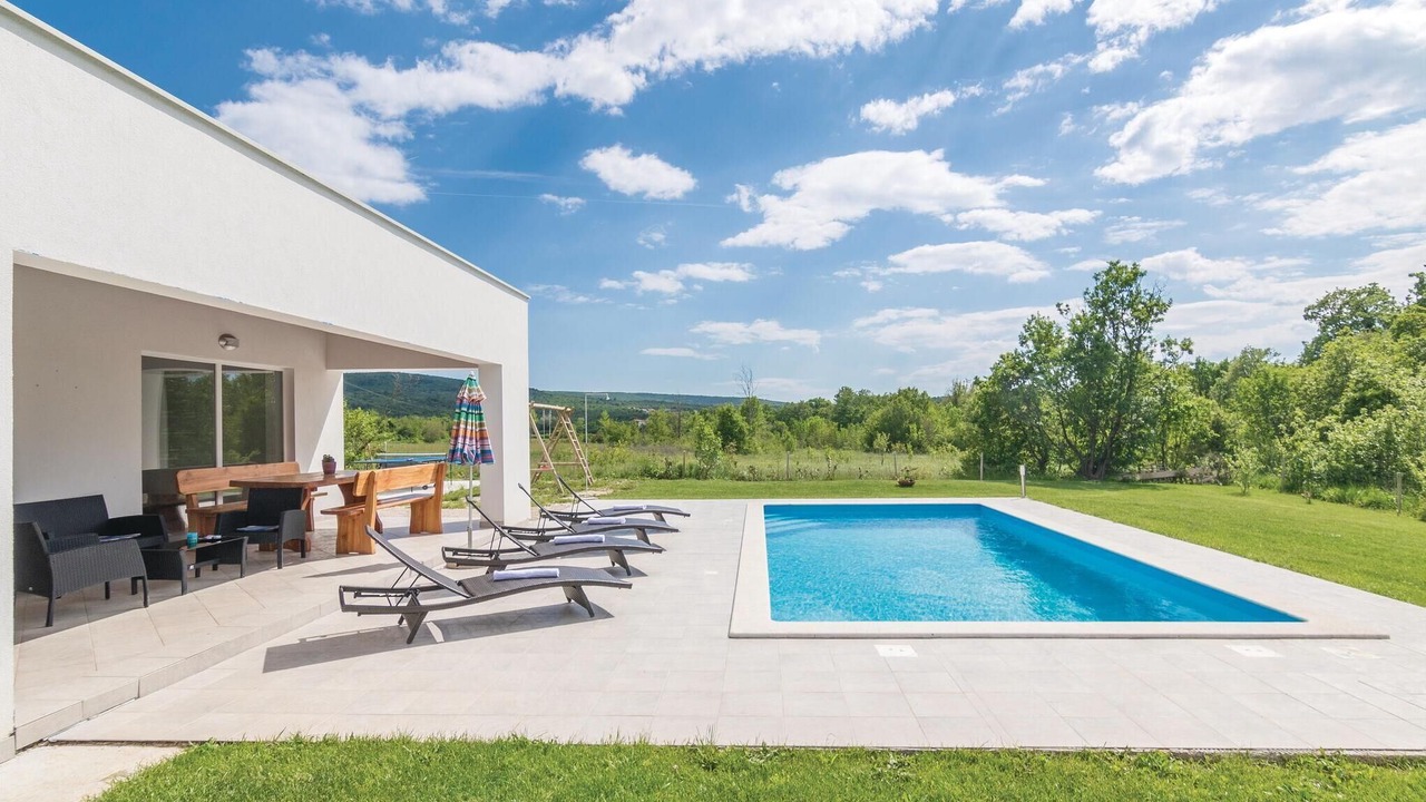 Photo of Outdoor in Kapelica