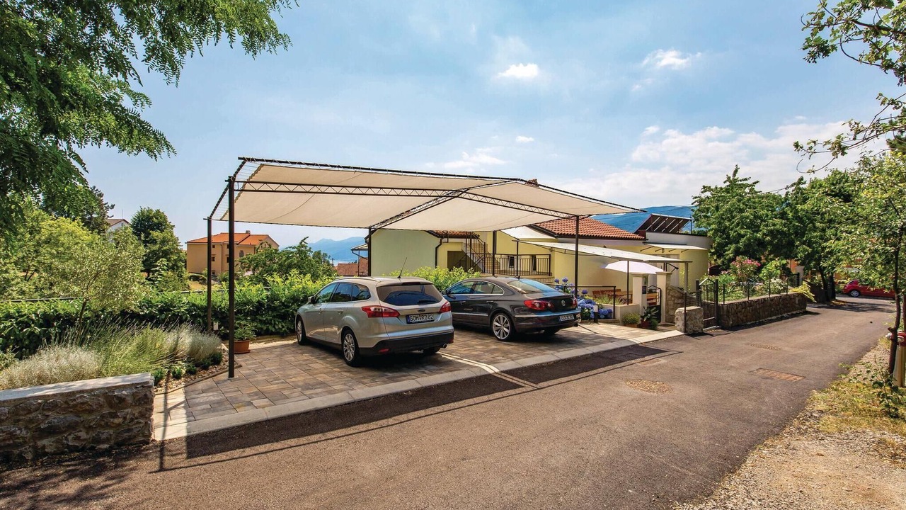 Photo of Outdoor in Sarsoni