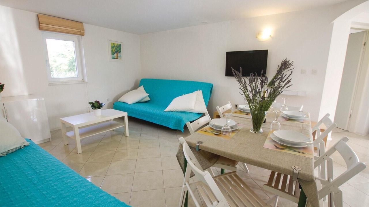 Photo of Bedroom in Santalezi