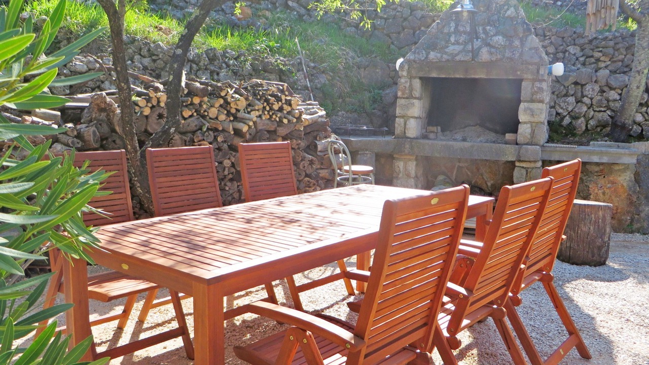 Photo of Outdoor in Cres