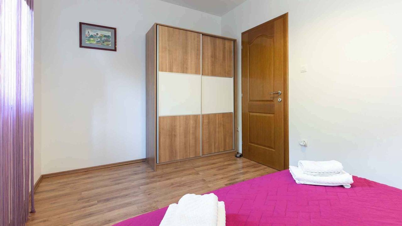 Photo of Bedroom in Salatic