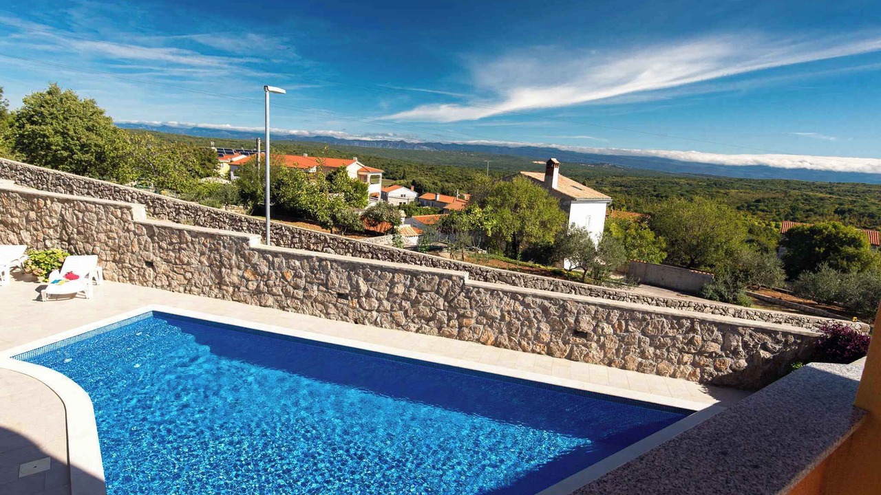 Photo of Outdoor in Salatic