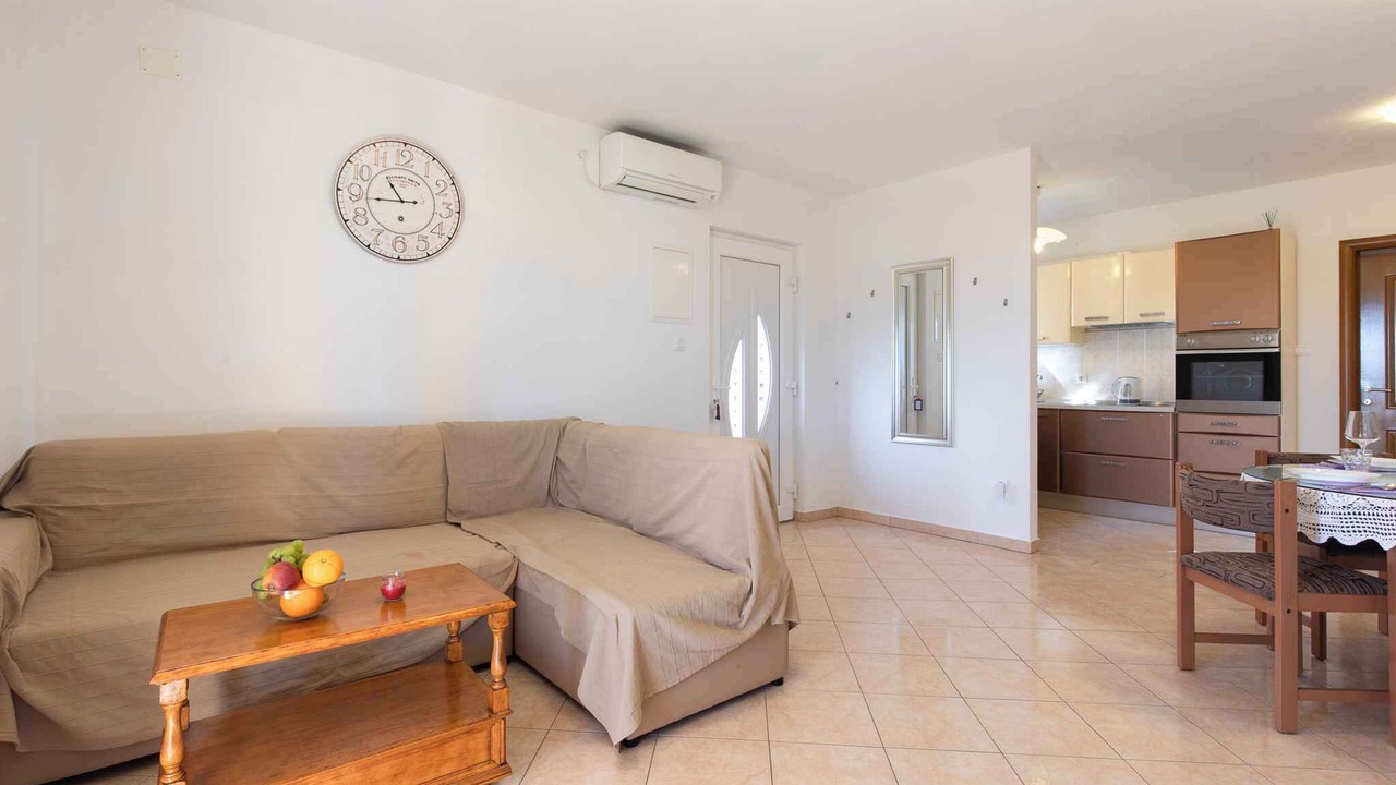 Photo of Livingroom in Salatic
