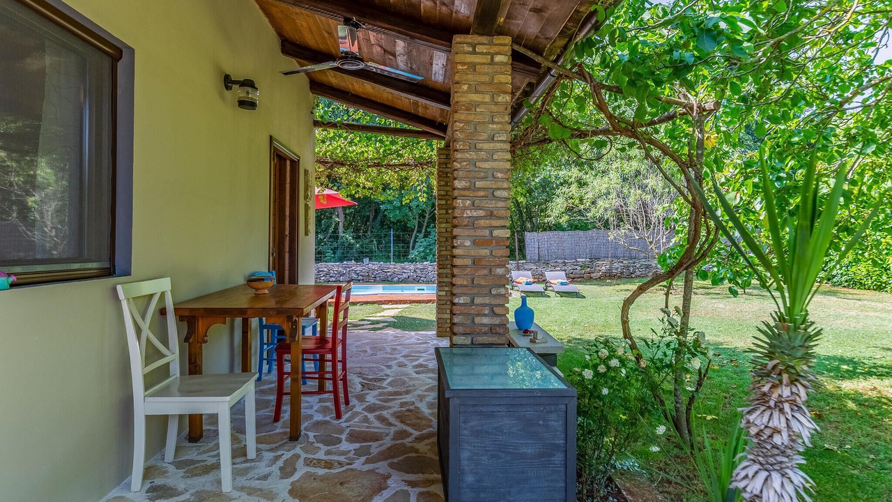 Photo of Outdoor in Mali Vareski