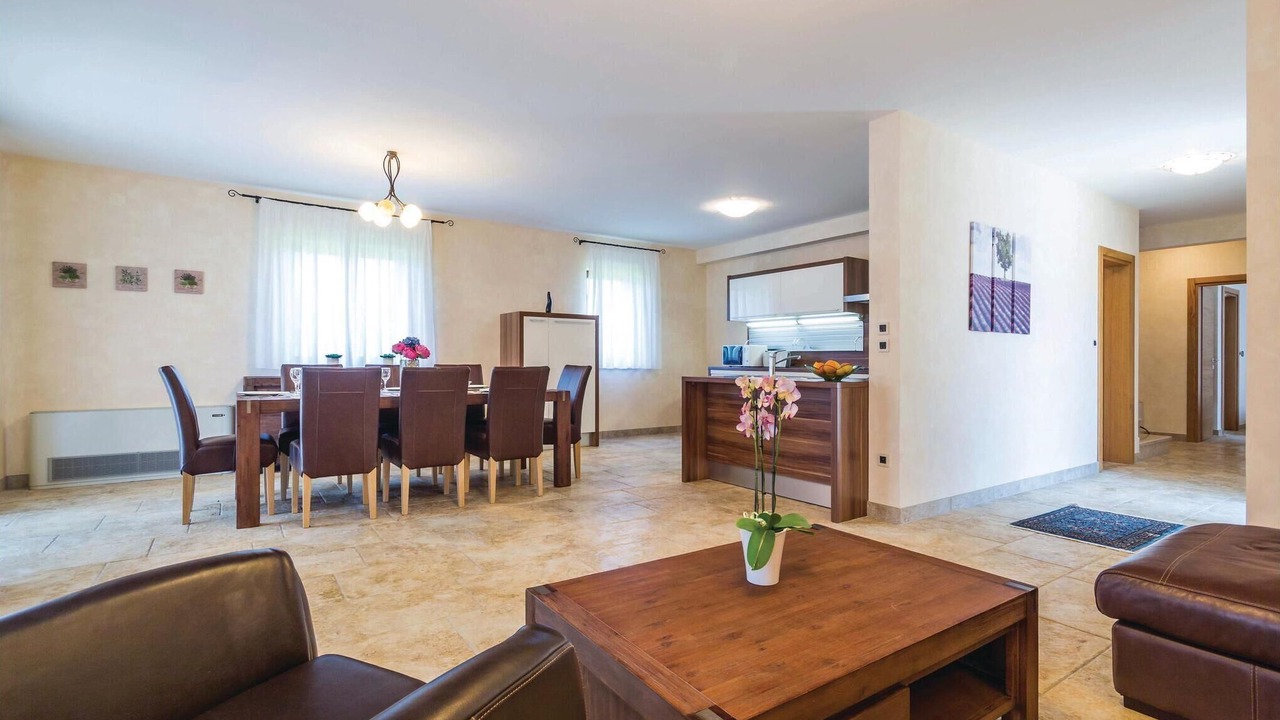 Photo of Bedroom in Malinska-Dubasnica