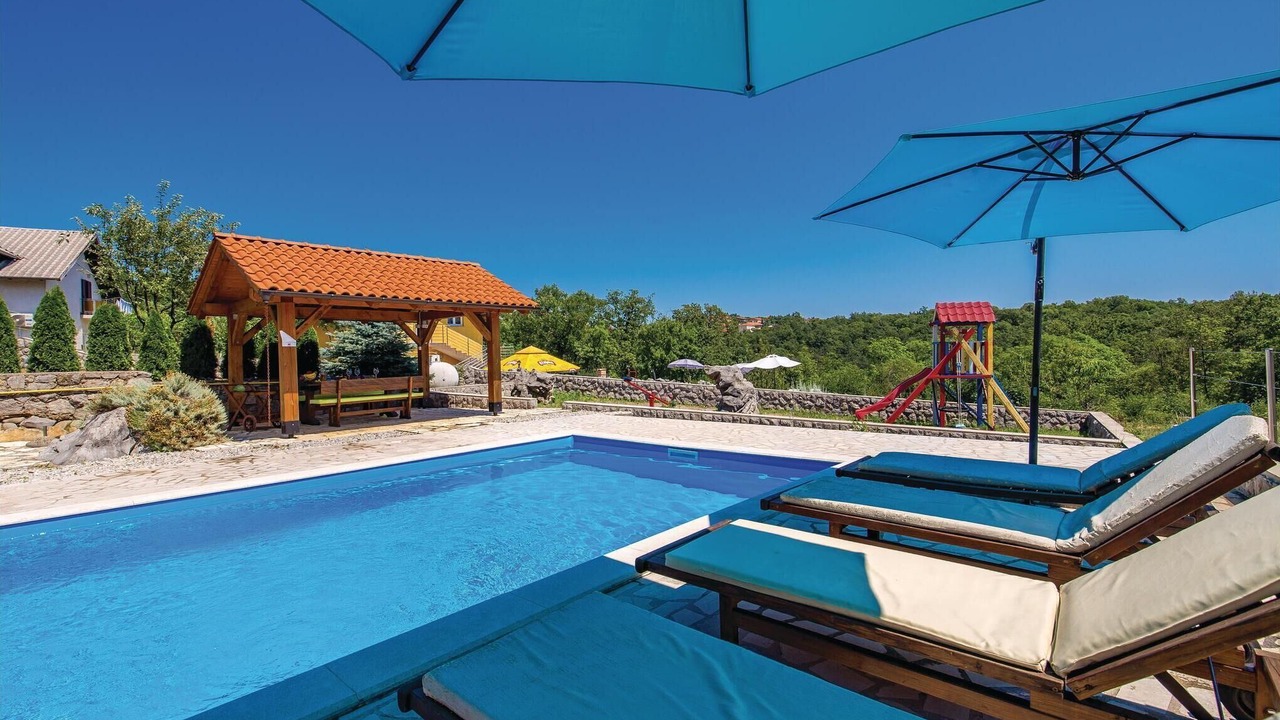 Photo of Outdoor in Sarsoni