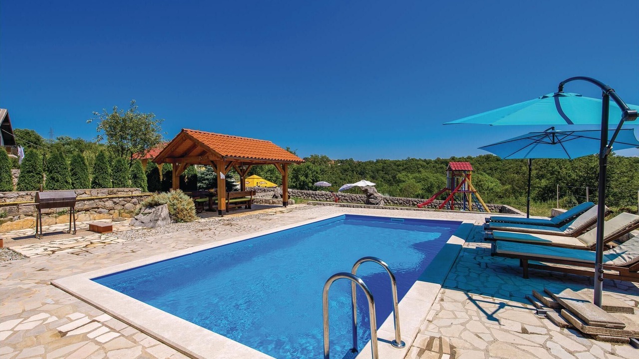 Photo of Outdoor in Sarsoni