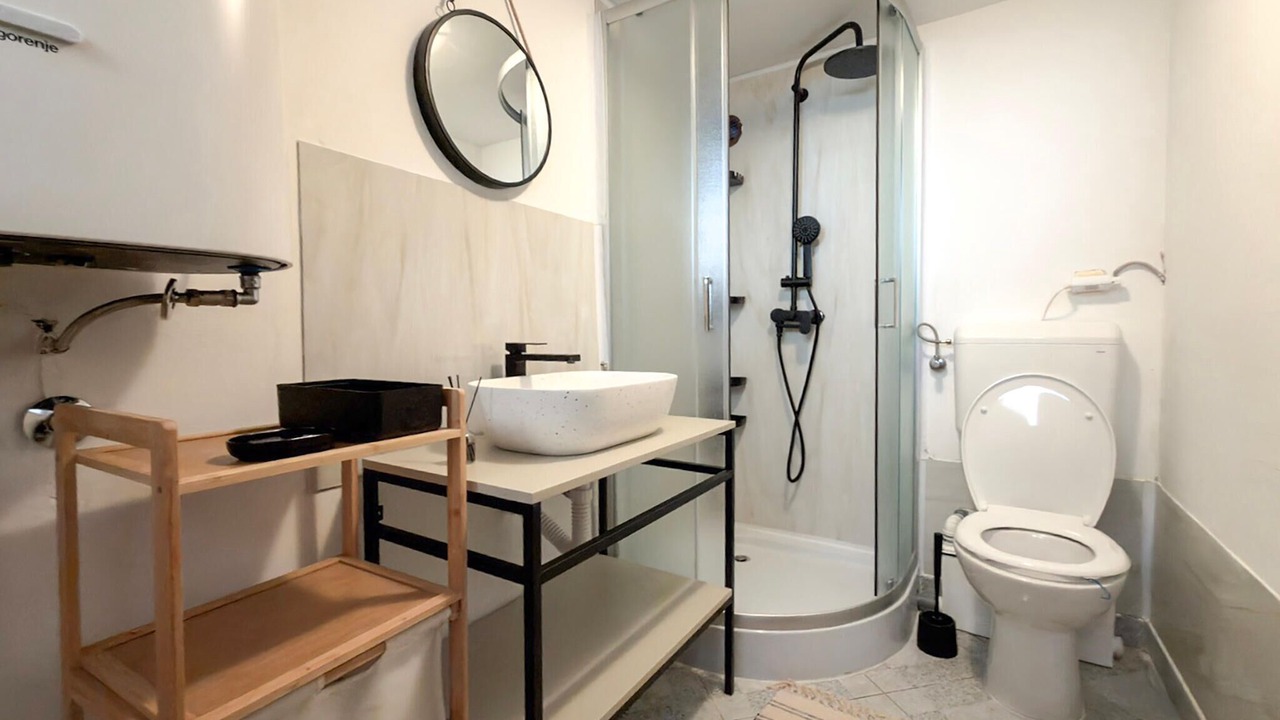 Photo of Bathroom in Vinkuran