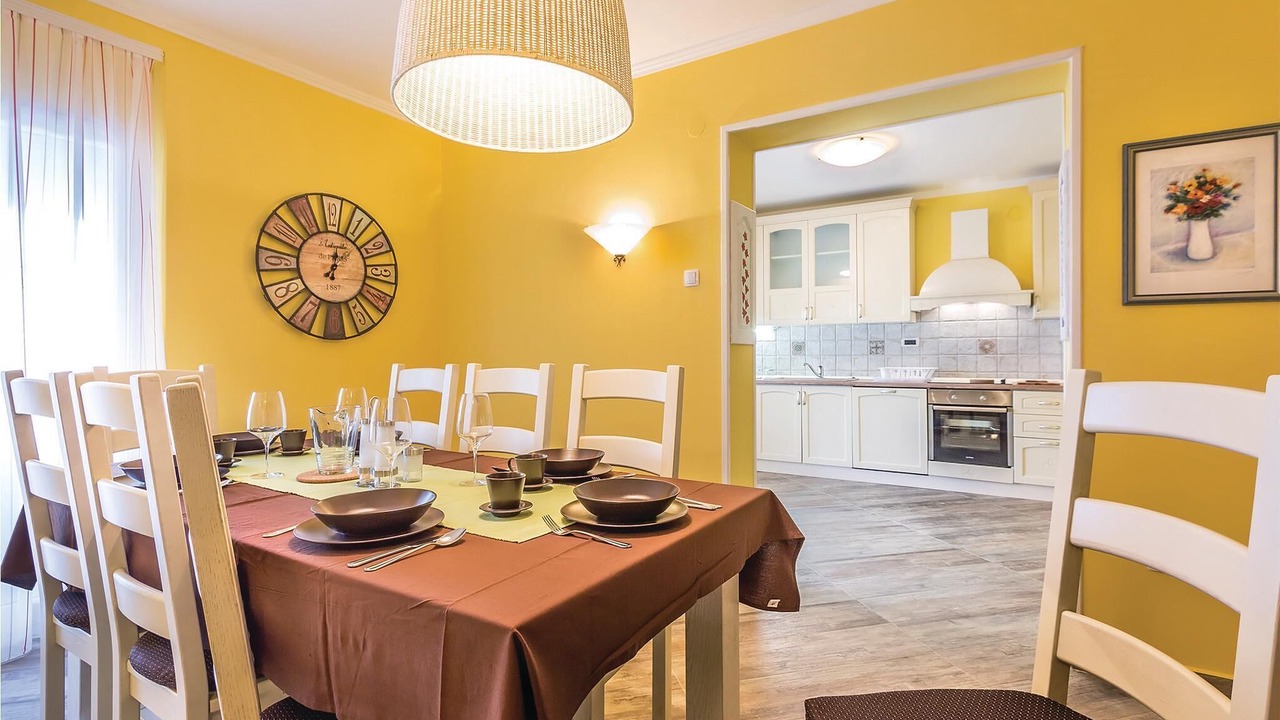 Photo of Bedroom in Sarsoni