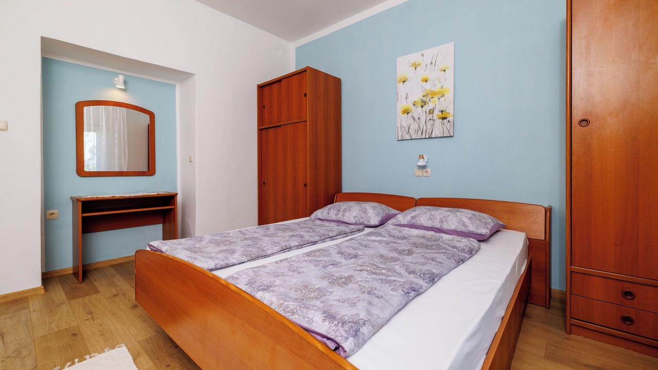 Photo of Bedroom in Supetarska Draga