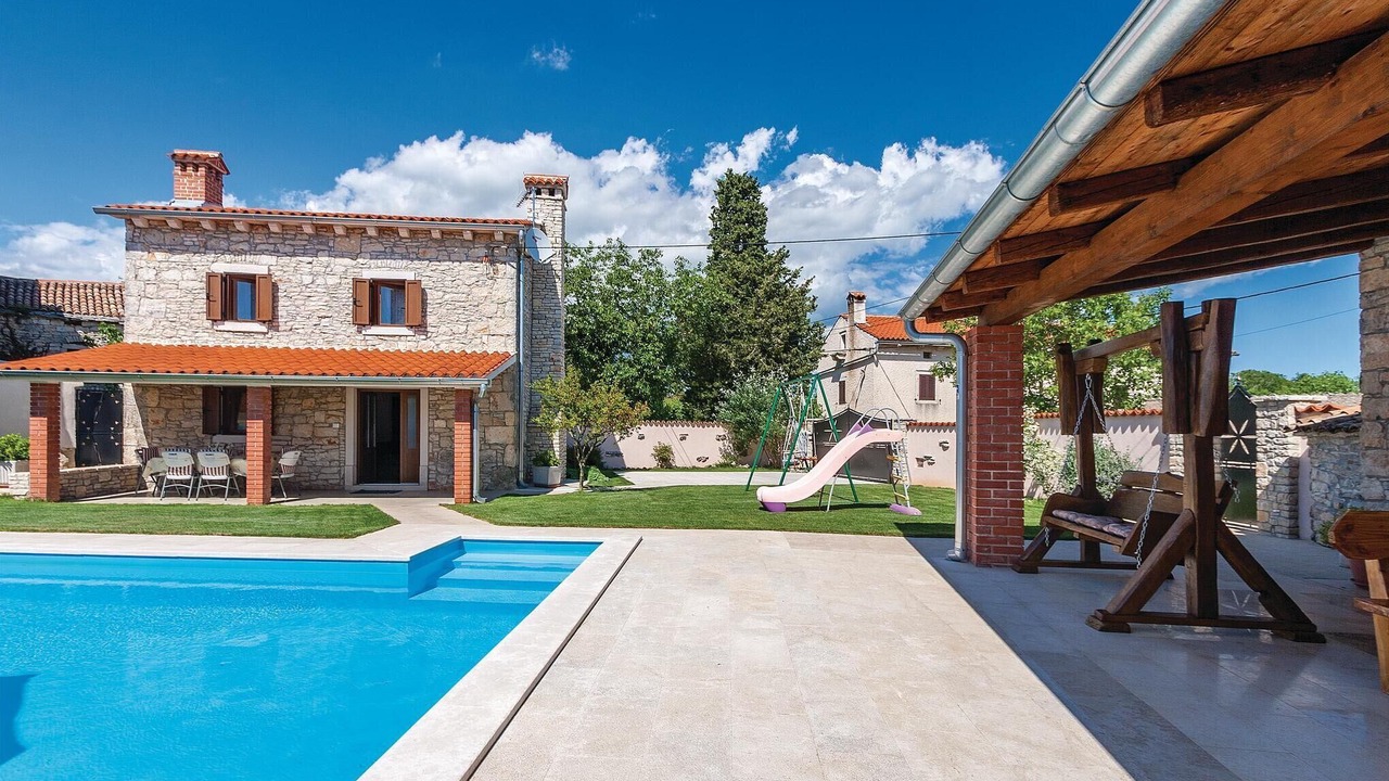 Photo of Outdoor in Divsici