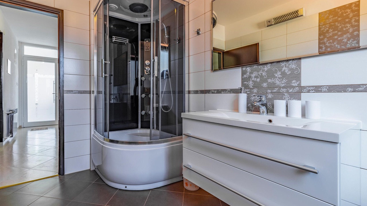 Photo of Bathroom in Medulin