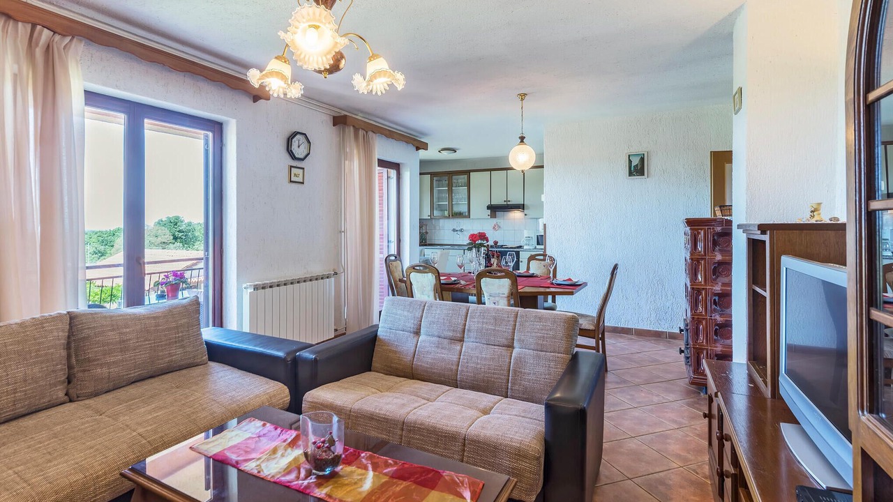 Photo of Bedroom in Gajana