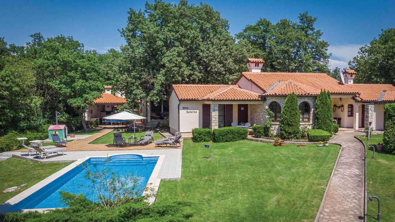 Photo of Outdoor in Belavici