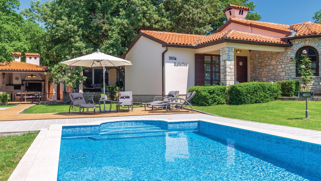 Photo of Outdoor in Belavici
