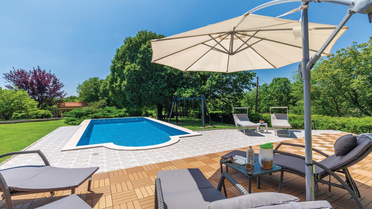 Photo of Outdoor in Belavici