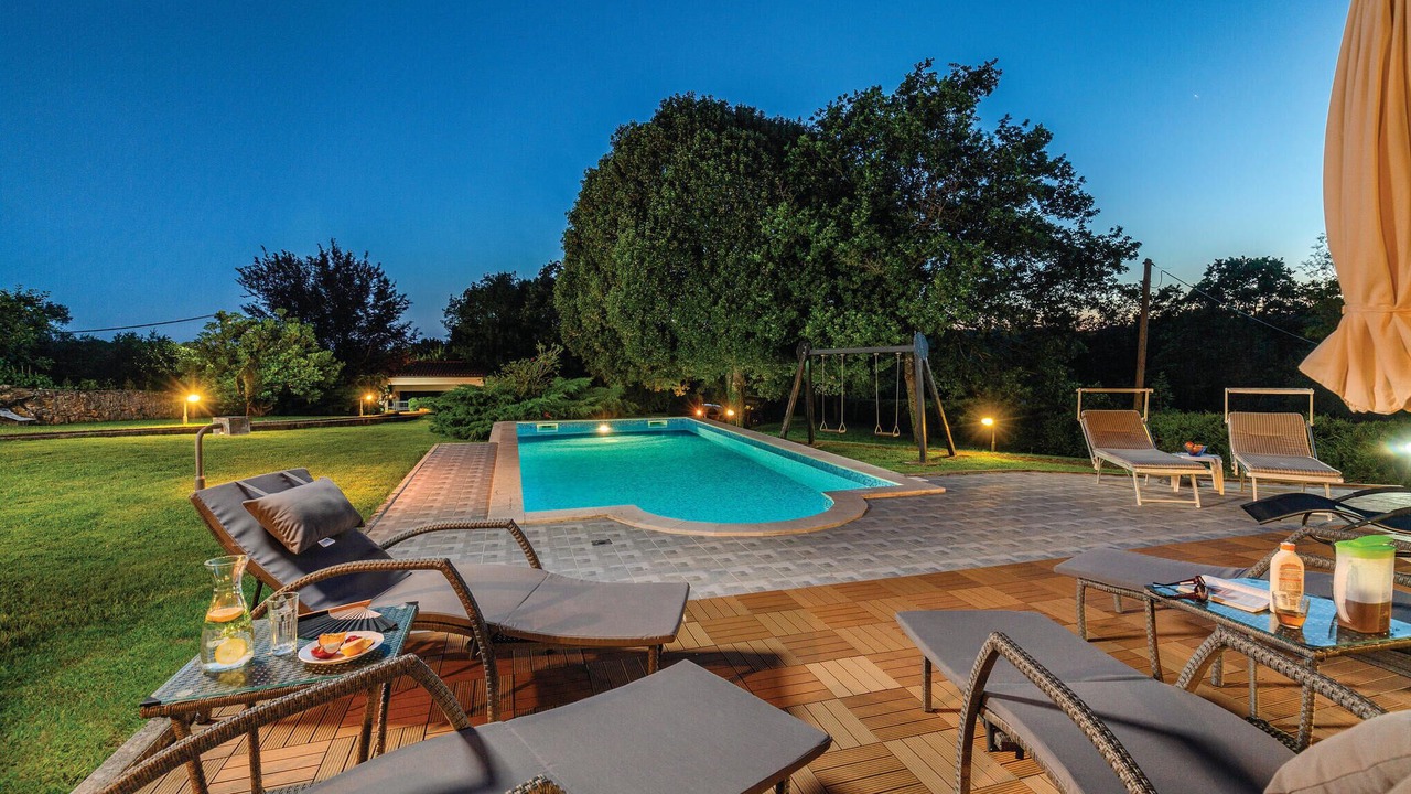 Photo of Outdoor in Belavici