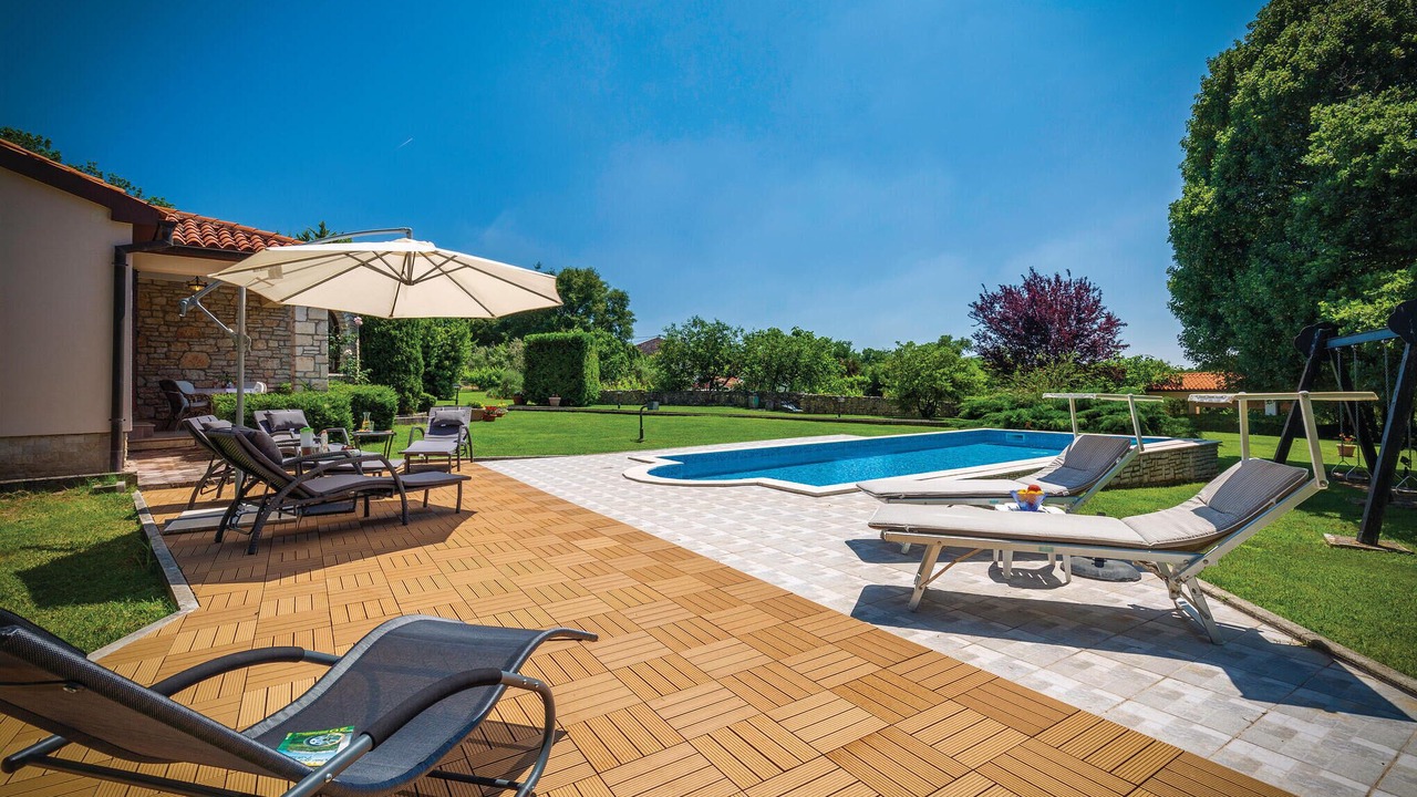 Photo of Outdoor in Belavici
