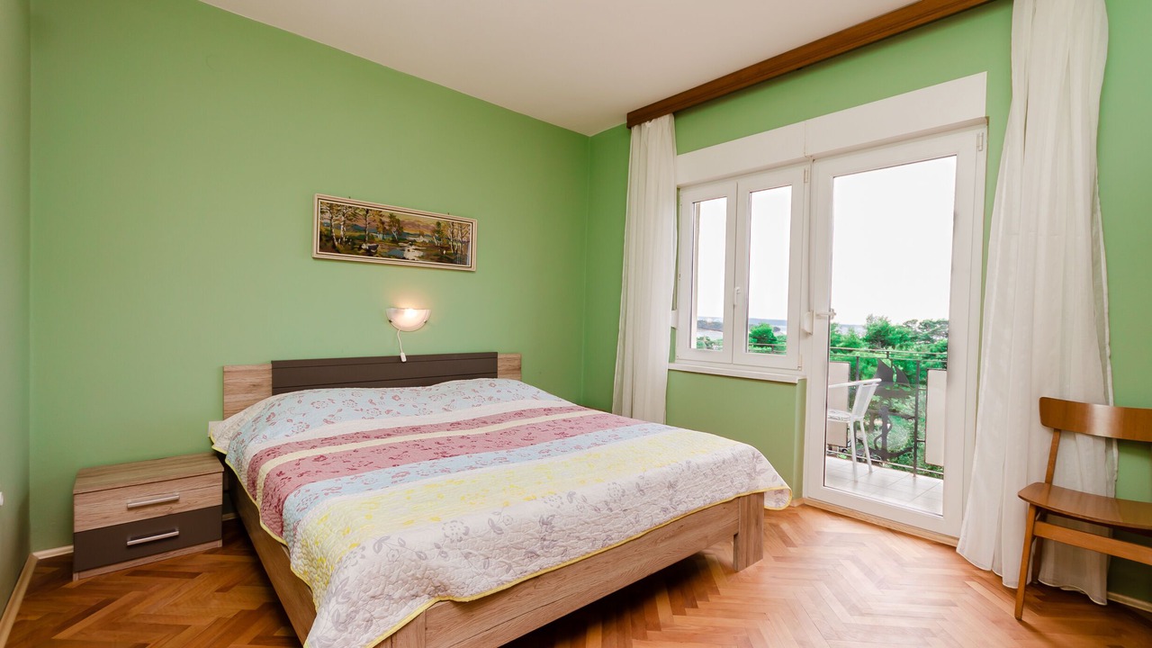 Photo of Bedroom in Banjol