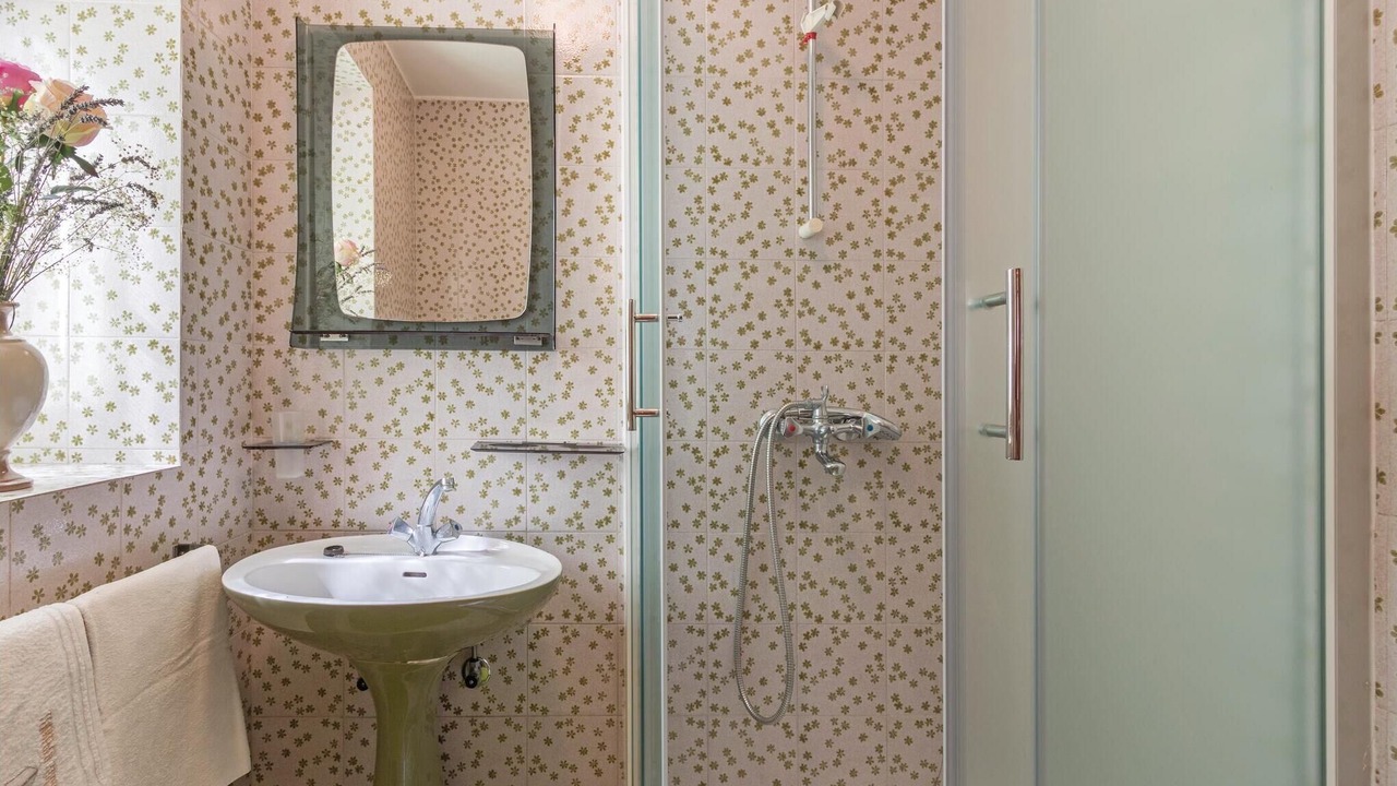 Photo of Bathroom in Pomer