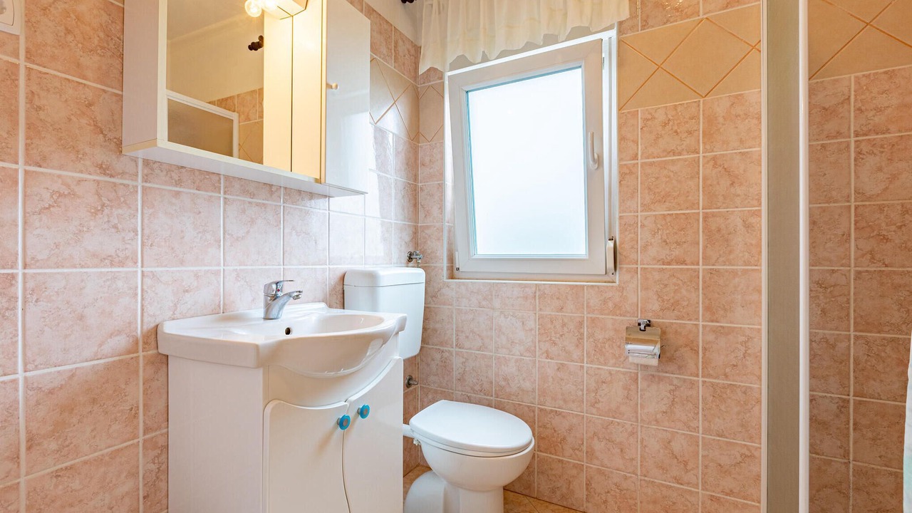 Photo of Bathroom in Risika