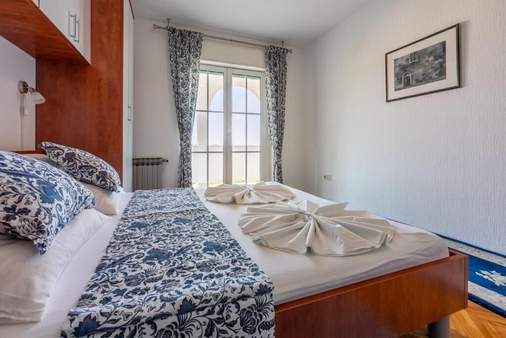 Photo of Bedroom in Banjol