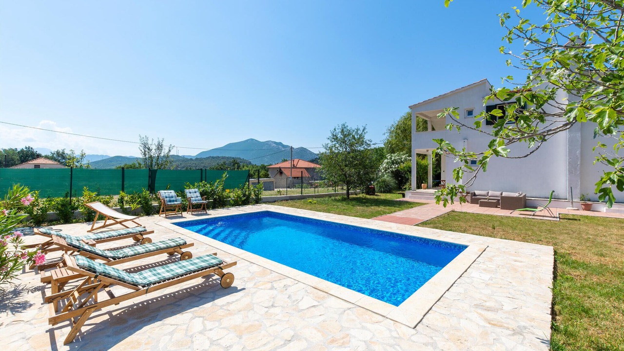 Photo of Outdoor in Gata