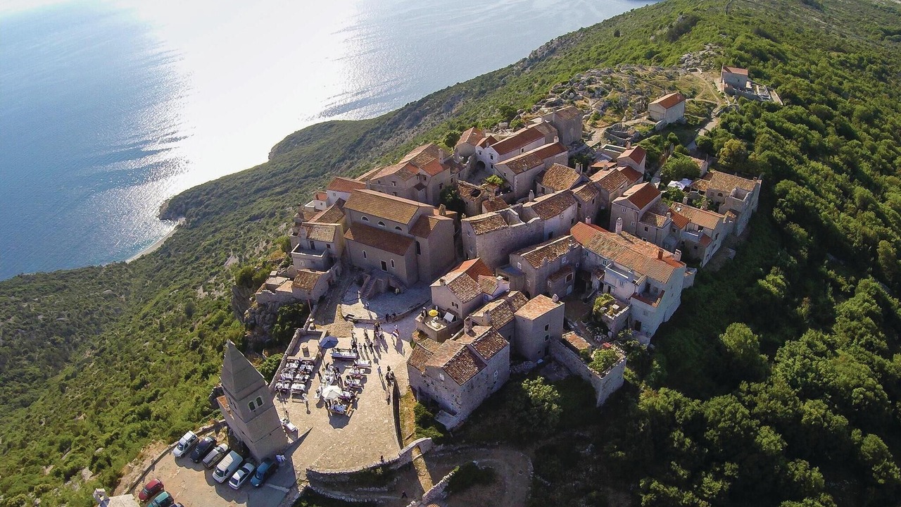 Photo of Others in Porozina