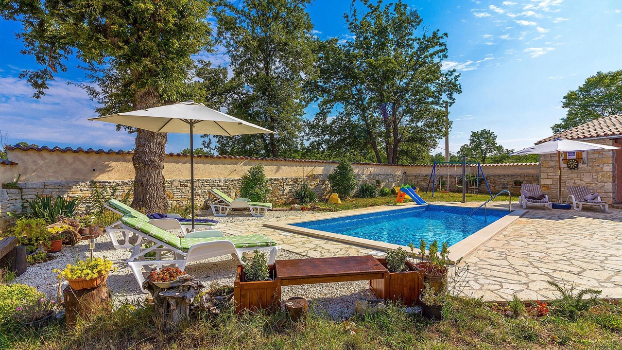 Photo of Outdoor in Divsici