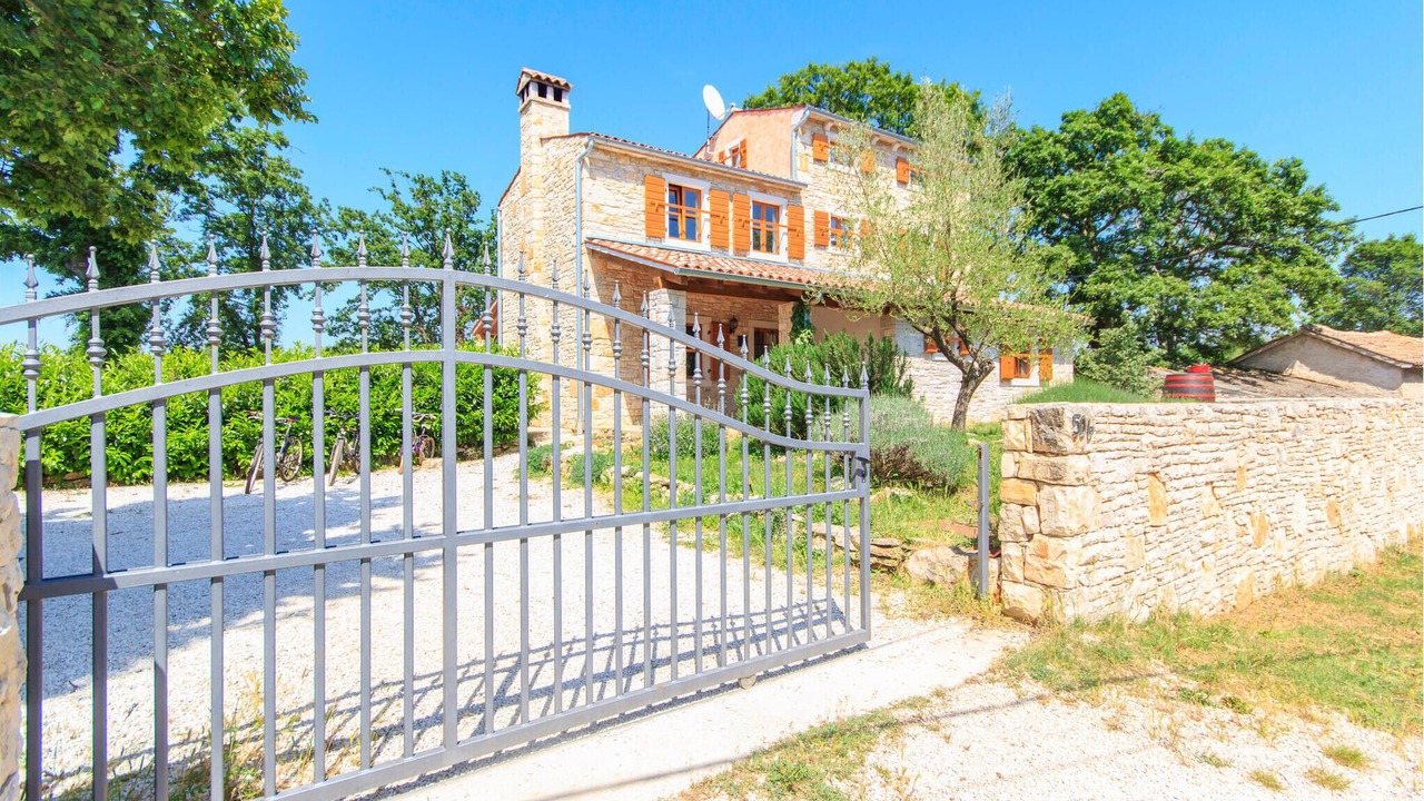 Photo of Outdoor in Divsici