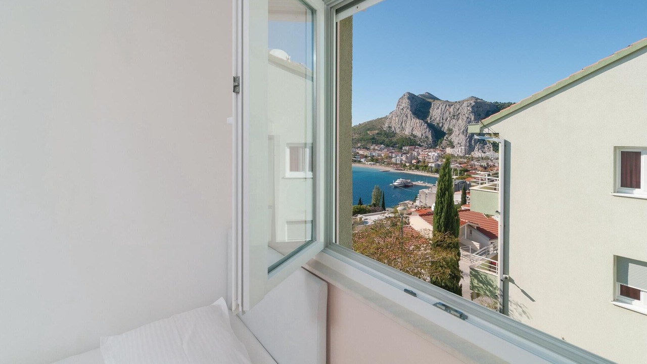 Photo of Others in Omis