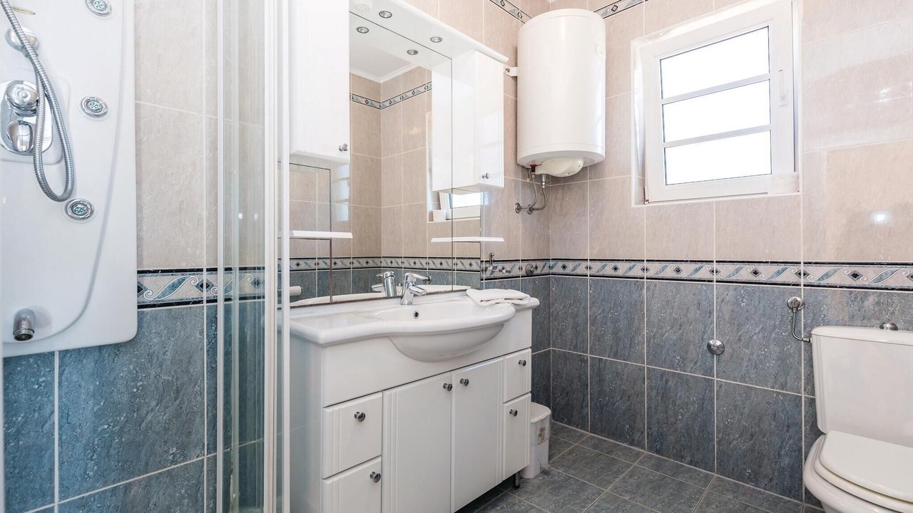 Photo of Bathroom in Banjol