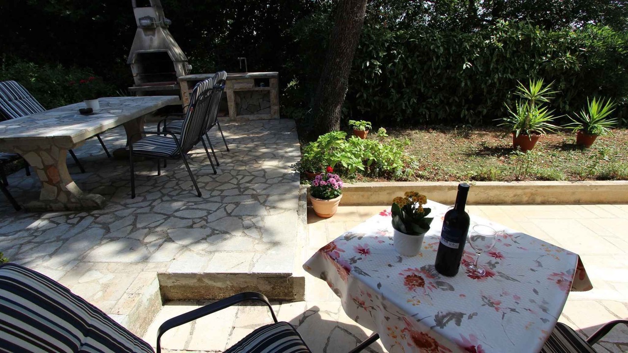 Photo of Outdoor in Porat