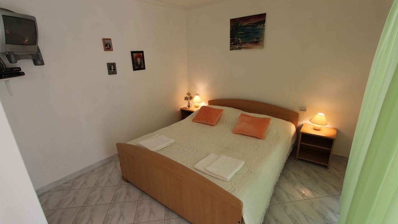Photo of Bedroom in Porat