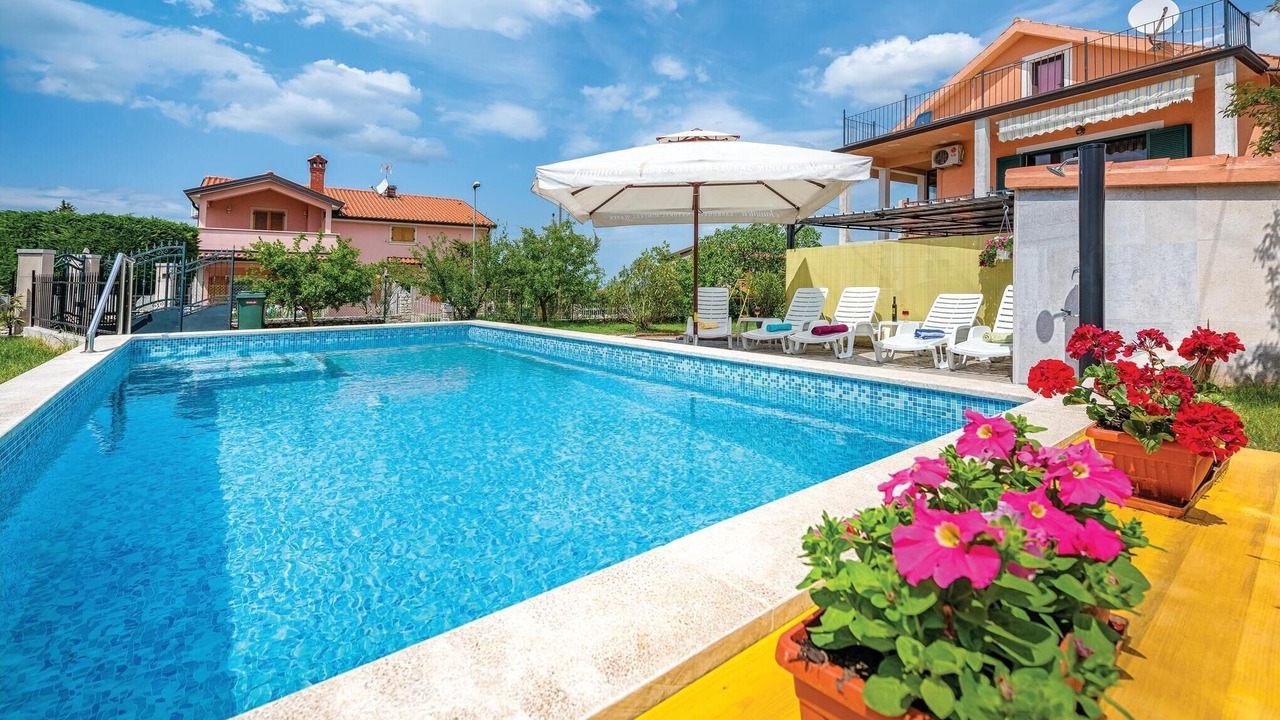 Photo of Outdoor in Kastel