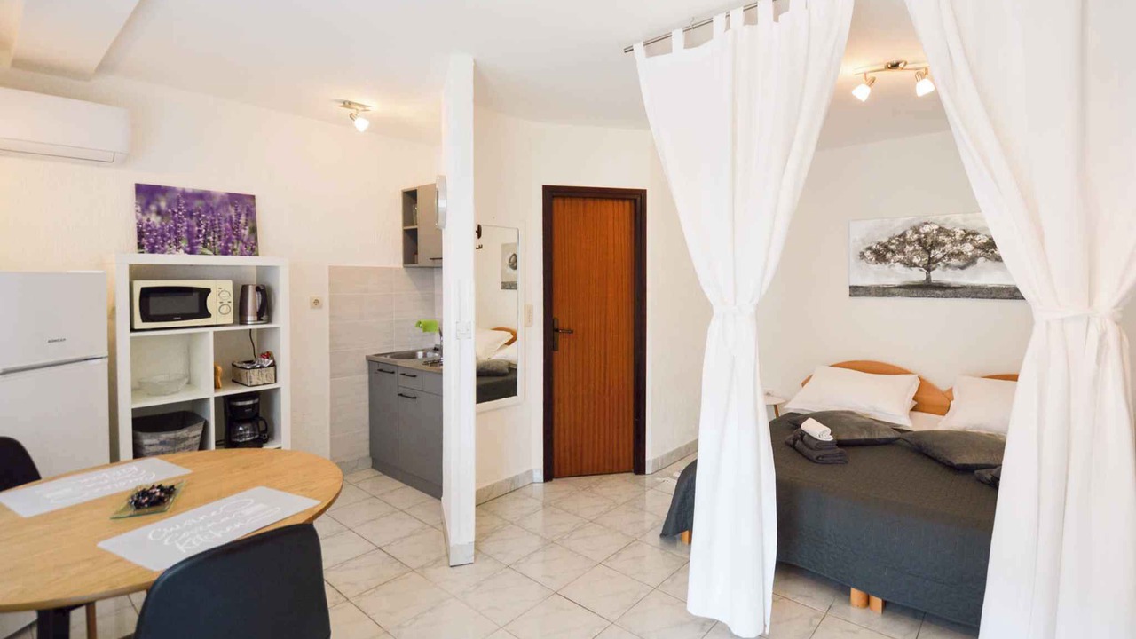 Photo of Bedroom in Pjescana Uvala