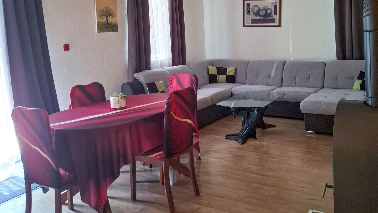 Photo of Bedroom in Loborika
