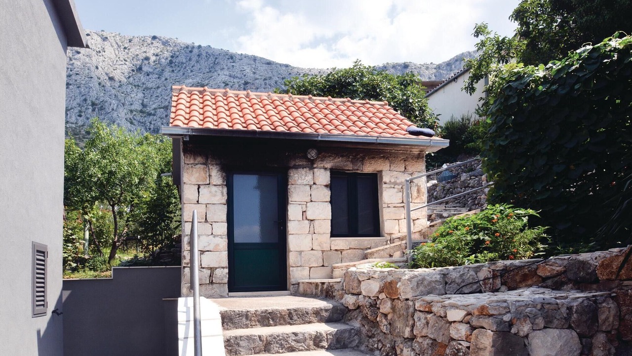 Photo of Others in Omis