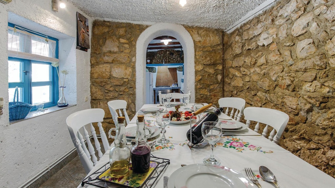 Photo of Bedroom in Smrika