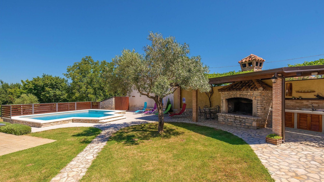 Photo of Outdoor in Sarici
