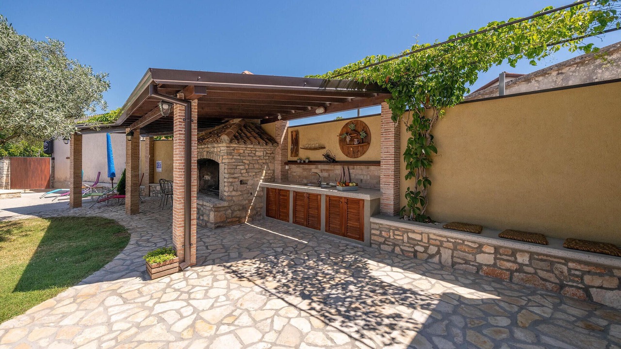 Photo of Outdoor in Sarici