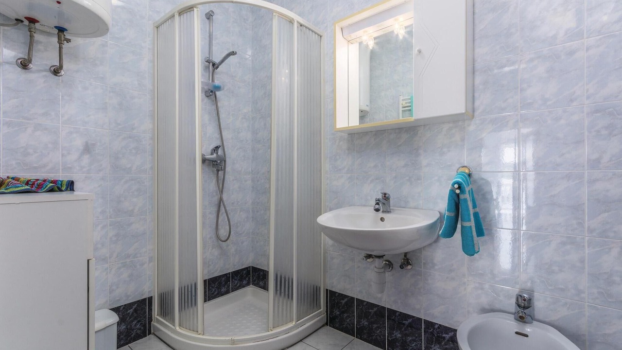 Photo of Bathroom in Kapelica