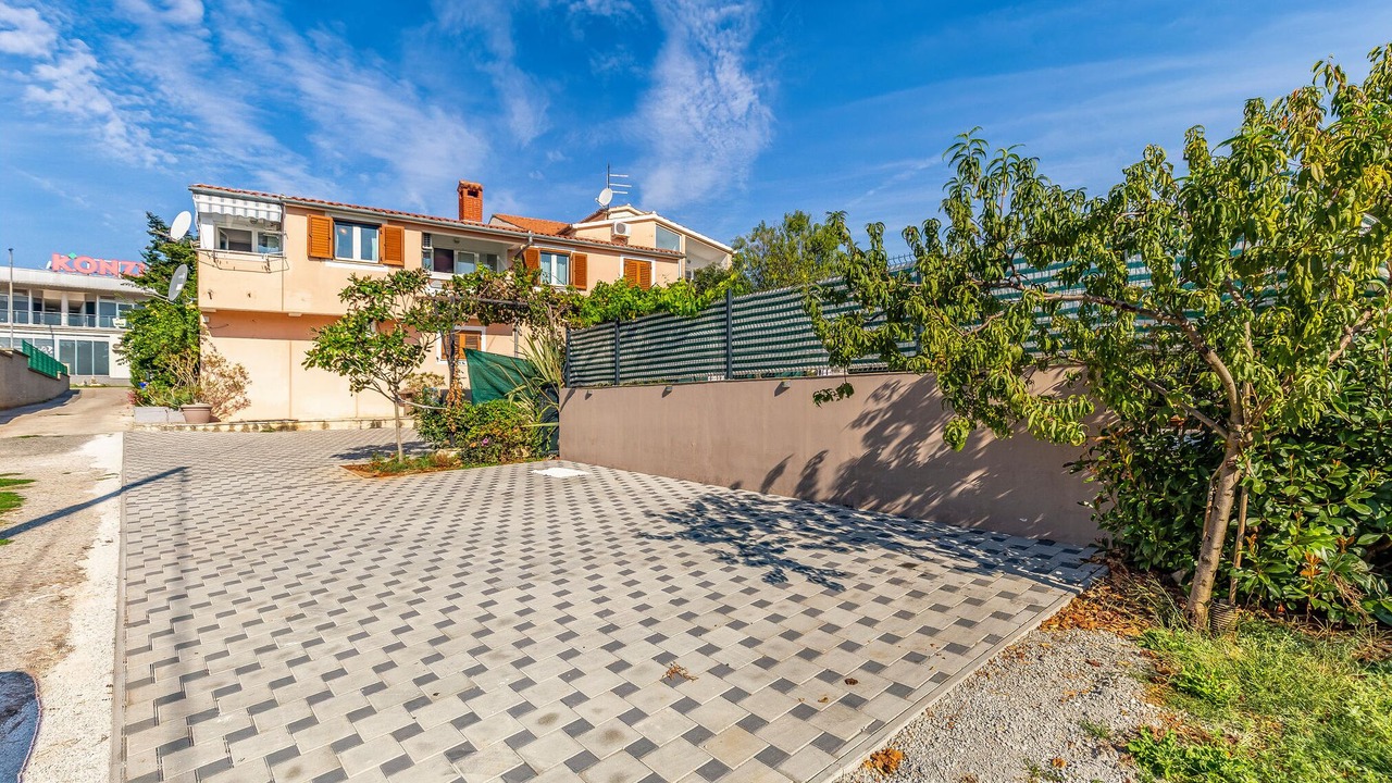 Photo of Outdoor in Pomer
