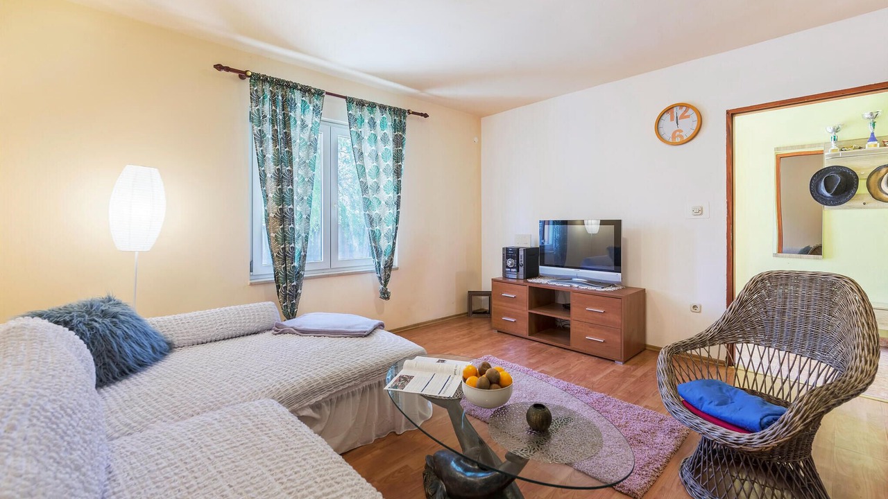 Photo of Bedroom in Loborika
